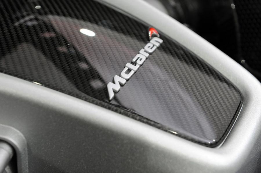  McLaren MP4-12C 2012 года  (фото 75 из 129)